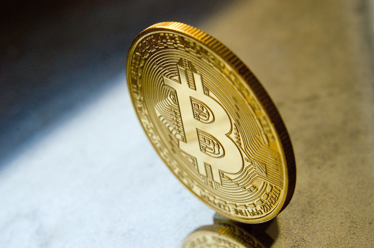 公链Solayer推出USDC结算的金融卡！刷卡有机会获得代币Layer