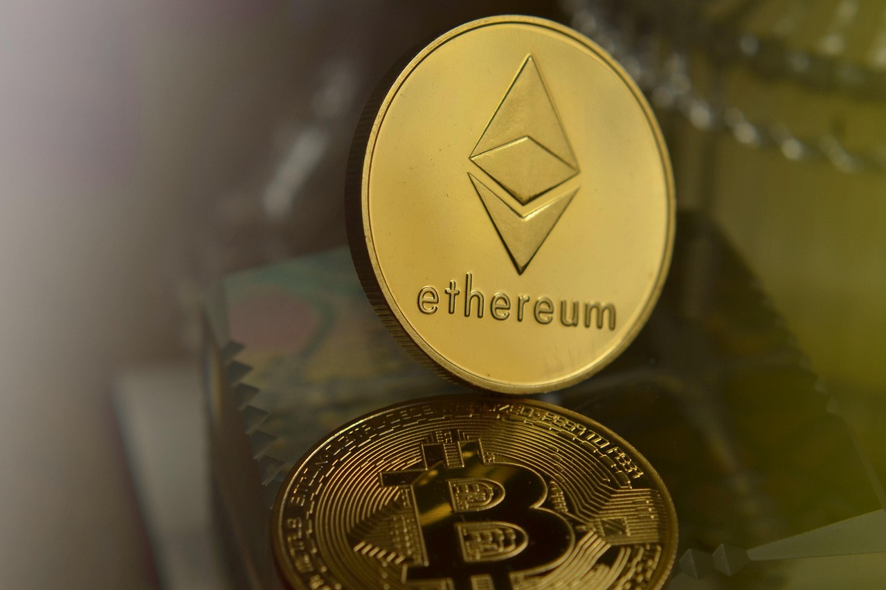 美国3月CPI下跌、联准会降息机率提高！但比特币、美股不涨反跌